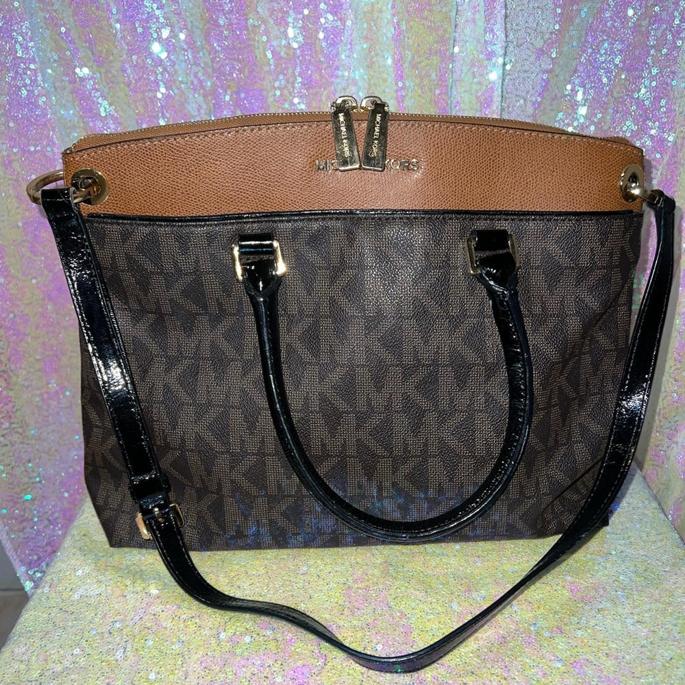 Michael Kors purse